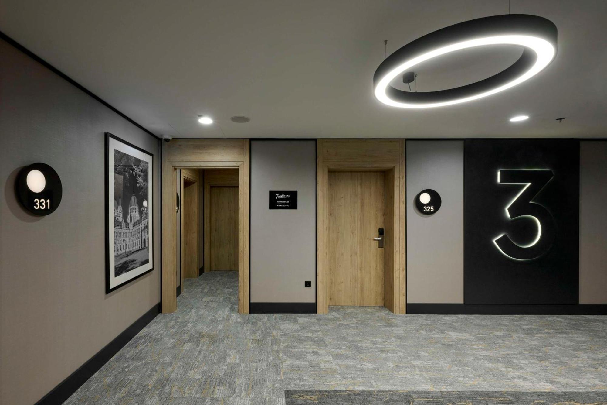 Radisson Hotel Budapest Budapart Exterior photo